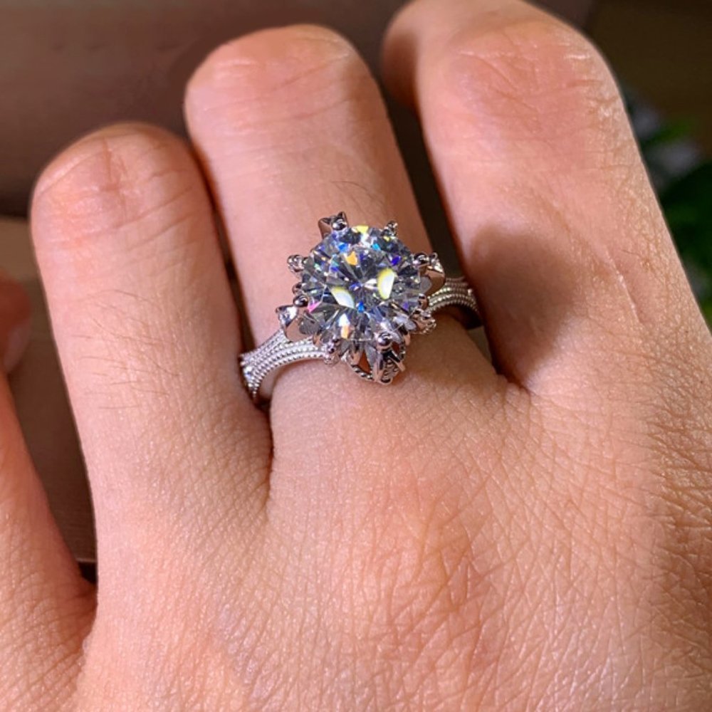 Shiny Cubic Zirconia Stone Flower Pure Luxury Wedding Rings for Women, M…